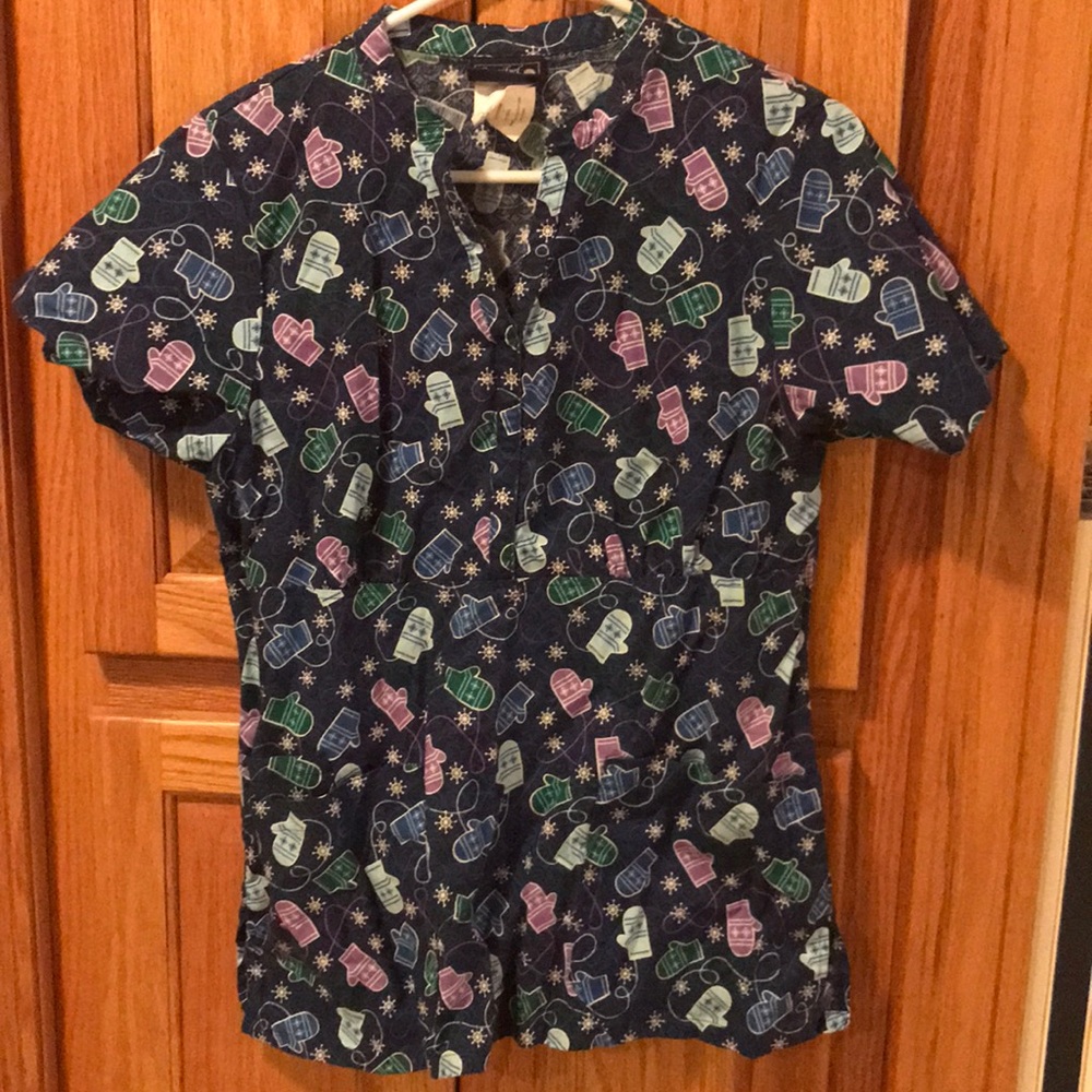 Winter scrub top